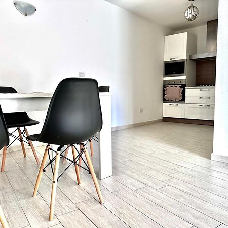 Appartamento Ibiscus Cannigione Exterior foto
